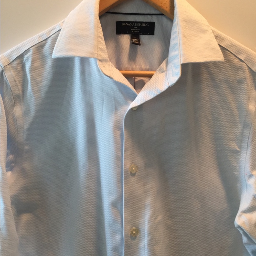Banana Republic Light Blue Shirt Size Small Slim